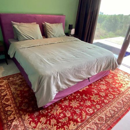 Finiq Boutiq Studios + Apartment Foiníki Екстериор снимка